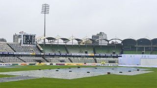 BAN vs PAK: तीसरे टेस्ट में जवाद तूफान का असर, बारिश ने धोया तीसरे दिन का खेल, ड्रॉ की ओर बढ़ा मैच